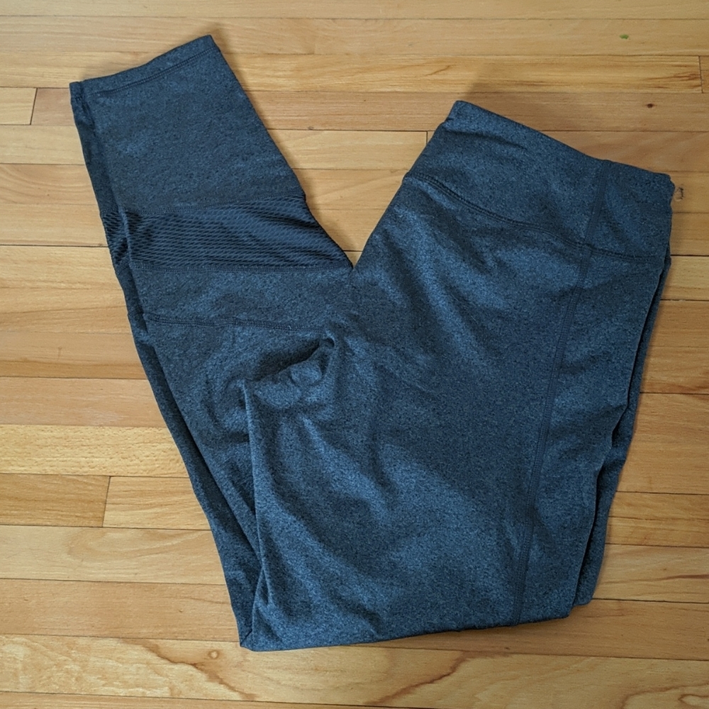 Reebok Athletic Leggings - Picture 2 of 6
